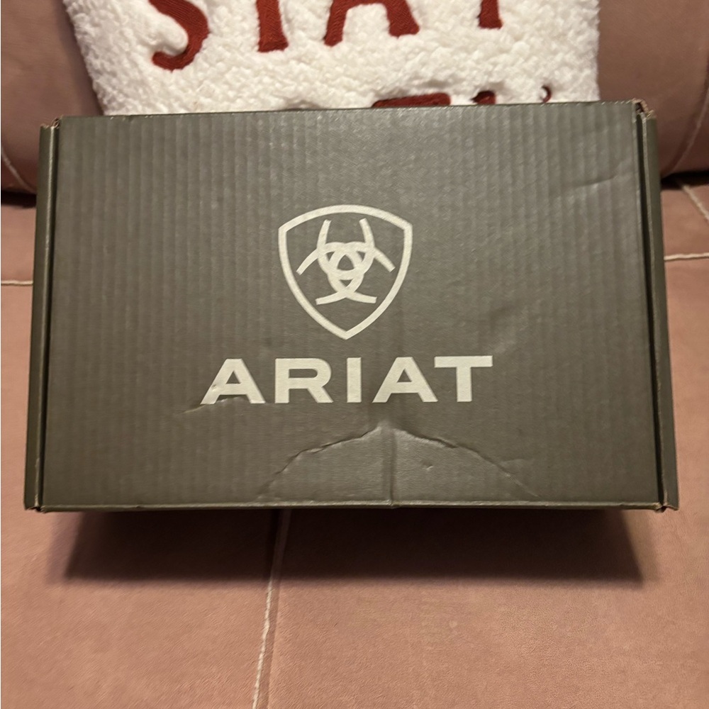 Ariat Women’s Brown Leather Loafers - Picture 6 of 8